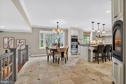 Dining - 6354 Chowning Pl, Mclean, VA 22101 photo 3 of 8