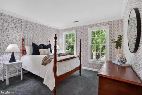 Bedroom - 6354 Chowning Pl, Mclean, VA 22101 photo 8 of 10
