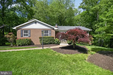 3142 Searsmont Pl, Herndon, VA 20171