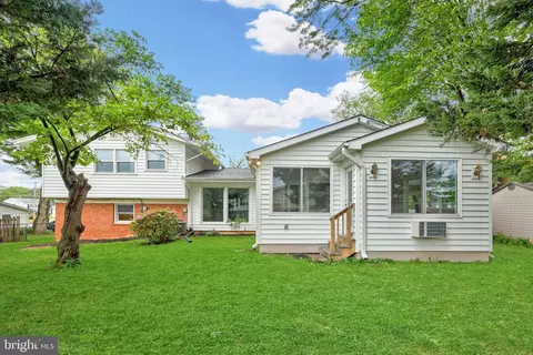 Exterior - 6530 Ashlawn Ct, Springfield, VA 22150 photo 5 of 7