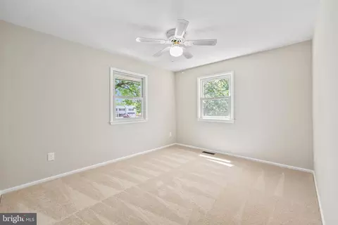 Bedroom - 6530 Ashlawn Ct, Springfield, VA 22150 photo 4 of 6