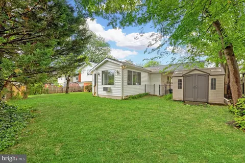 Exterior - 6530 Ashlawn Ct, Springfield, VA 22150 photo 6 of 7