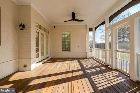 Exterior - 1318 Kurtz Rd, Mclean, VA 22101 photo 6 of 20