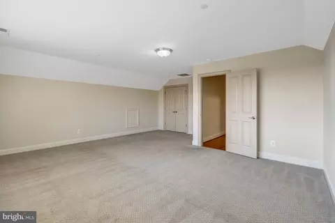 Bedroom - 1318 Kurtz Rd, Mclean, VA 22101 photo 6 of 7