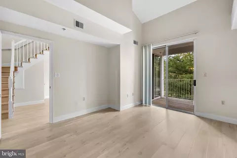 Living - 1641 International Dr #412, Mclean, VA 22102 photo 6 of 8
