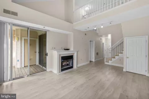 Living - 1641 International Dr #412, Mclean, VA 22102 photo 5 of 8