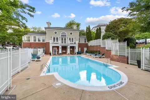 Exterior - 1641 International Dr #412, Mclean, VA 22102 photo 3 of 3