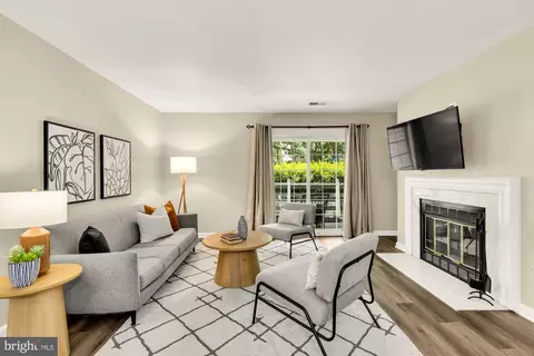 2225 Lovedale Ln #303A, Reston, VA 20191
