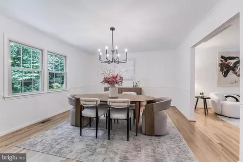Dining - 11488 Bingham Ter, Reston, VA 20191 photo 2 of 5
