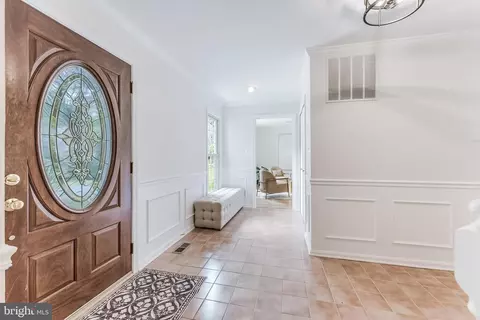 Entry Way - 11488 Bingham Ter, Reston, VA 20191 photo 3 of 5