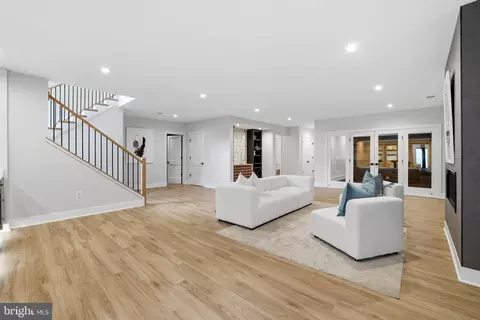 Other - 6514 Byrnes Dr, Mclean, VA 22101 photo 24 of 43