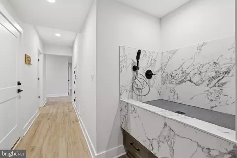 Entry Way - 6514 Byrnes Dr, Mclean, VA 22101 photo 25 of 25