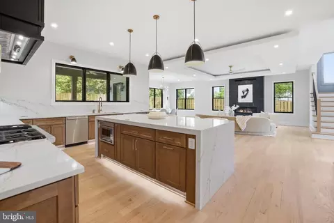 Kitchen - 6514 Byrnes Dr, Mclean, VA 22101 photo 1 of 7