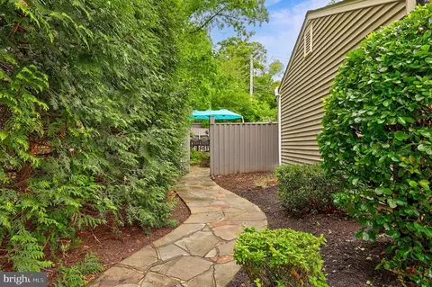 Exterior - 8311 Timber Brook Ln, Springfield, VA 22153 photo 2 of 10