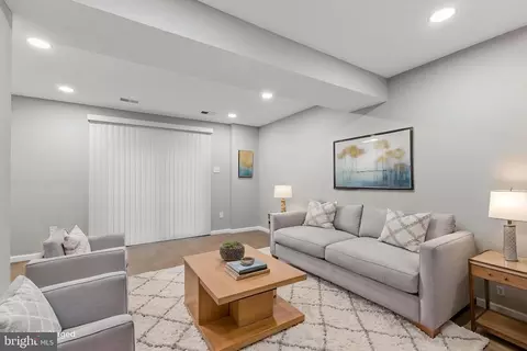Living - 8317 Brookvale Ct, Springfield, VA 22153 photo 1 of 5