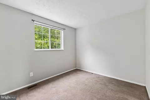 Bedroom - 8317 Brookvale Ct, Springfield, VA 22153 photo 4 of 4