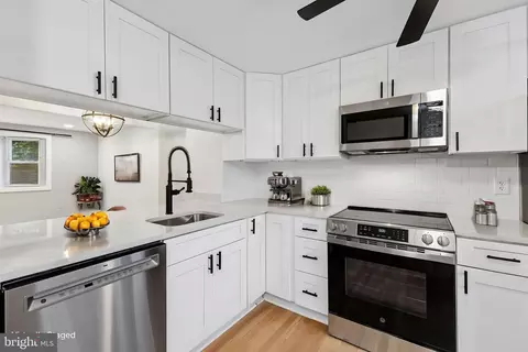Kitchen - 8317 Brookvale Ct, Springfield, VA 22153 photo 1 of 2