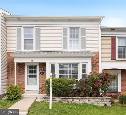 5406 Leeway Ct, Fairfax, VA 22032