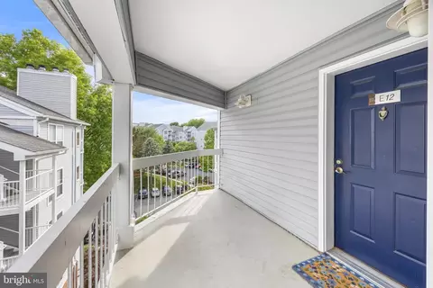 Exterior - 3175 Summit Square Dr #5-E12, Oakton, VA 22124 photo 1 of 5