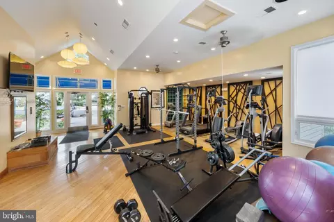 Other - 3175 Summit Square Dr #5-E12, Oakton, VA 22124 photo 9 of 10