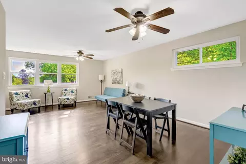 Living - 8909 Victoria Rd, Springfield, VA 22151 photo 1 of 3