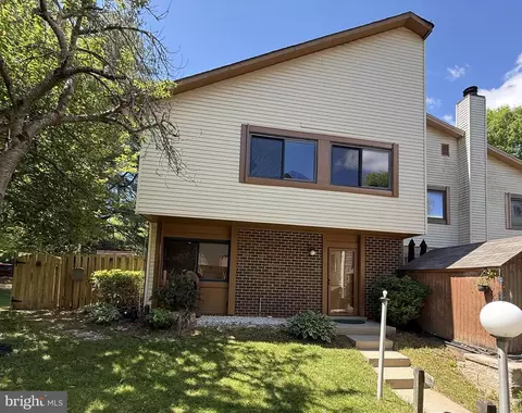 5693 Summer Oak Way, Burke, VA 22015