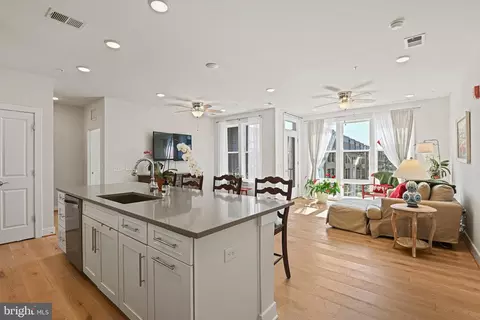 11200 Reston Station Blvd #402, Reston, VA 20190