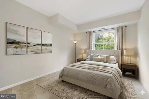 Bedroom - 5817 L Rexford Dr #798, Springfield, VA 22152 photo 1 of 4