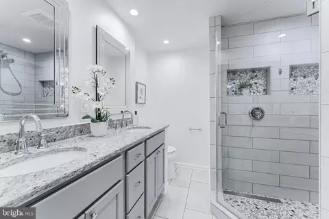 Bath - 1654 Barnstead Dr, Reston, VA 20194 photo 2 of 4