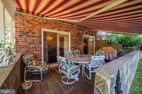 Exterior - 6813 Landor Ln, Springfield, VA 22152 photo 19 of 19