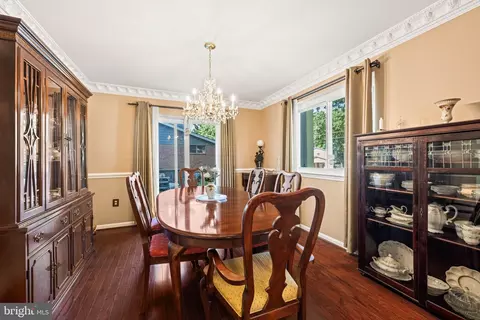 Dining - 6813 Landor Ln, Springfield, VA 22152 photo 2 of 3