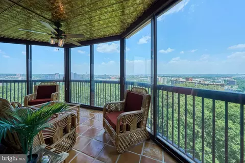 5903 Mount Eagle Dr #1110, Alexandria, VA 22303