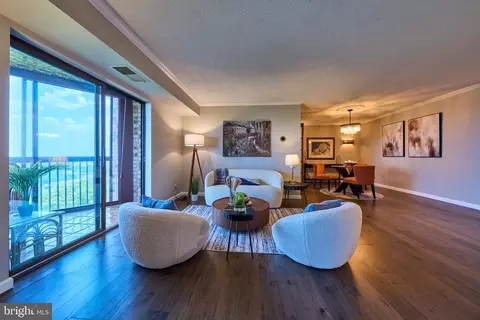 5903 Mount Eagle Dr #1110, Alexandria, VA 22303