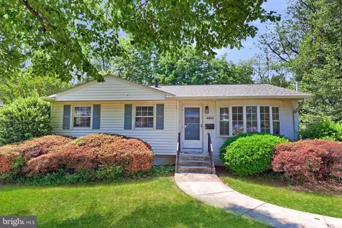 4601 Picot Rd, Alexandria, VA 22310