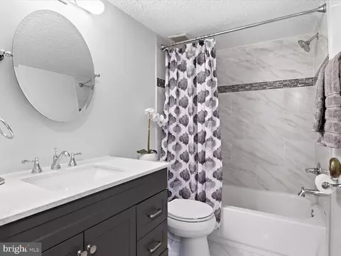 Bath - 11809 Breton Ct #2B, Reston, VA 20191 photo 1 of 1