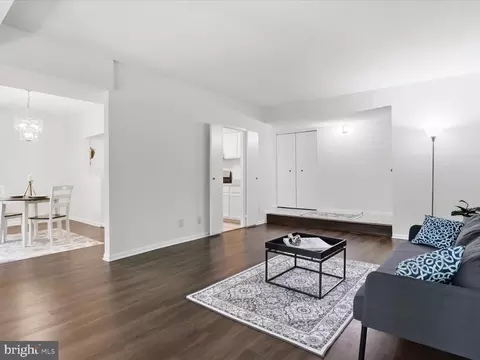 Living - 11809 Breton Ct #2B, Reston, VA 20191 photo 3 of 4