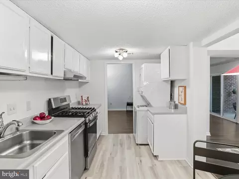 Other - 11809 Breton Ct #2B, Reston, VA 20191 photo 3 of 10