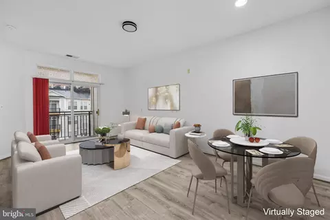 2655 Prosperity Ave #415, Fairfax, VA 22031
