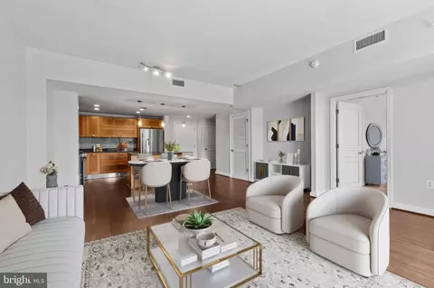 2451 Midtown Ave #616, Alexandria, VA 22303