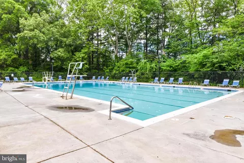 Exterior - 11701 Newbridge Ct, Reston, VA 20191 photo 9 of 10