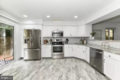 Kitchen - 11701 Newbridge Ct, Reston, VA 20191 photo 1 of 3