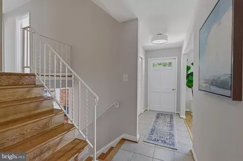 Entry Way - 2519 E Meredith Dr, Vienna, VA 22181 photo 2 of 2