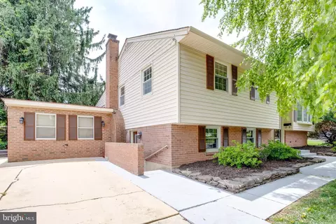 Exterior - 5300 Queensberry Ave, Springfield, VA 22151 photo 7 of 16