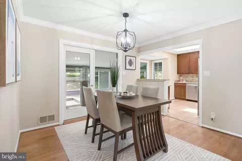 Dining - 5300 Queensberry Ave, Springfield, VA 22151 photo 2 of 5