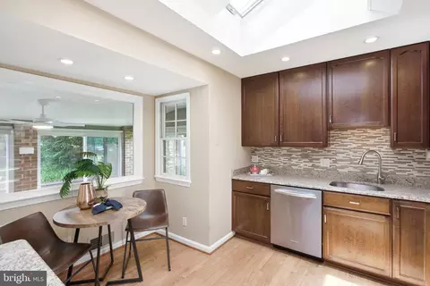 Kitchen - 5300 Queensberry Ave, Springfield, VA 22151 photo 1 of 5