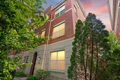 12414 Liberty Bridge Rd # -A, Fairfax, VA 22033