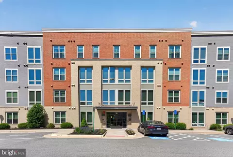 6104 Fairview Farm Dr #307, Alexandria, VA 22315