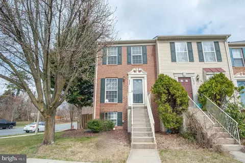 6380 Michael Robert Dr, Springfield, VA 22150