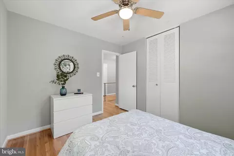 Bedroom - 312 Broadleaf, Vienna, VA 22180 photo 4 of 5