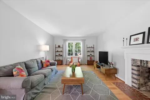 Other - 312 Broadleaf, Vienna, VA 22180 photo 4 of 19